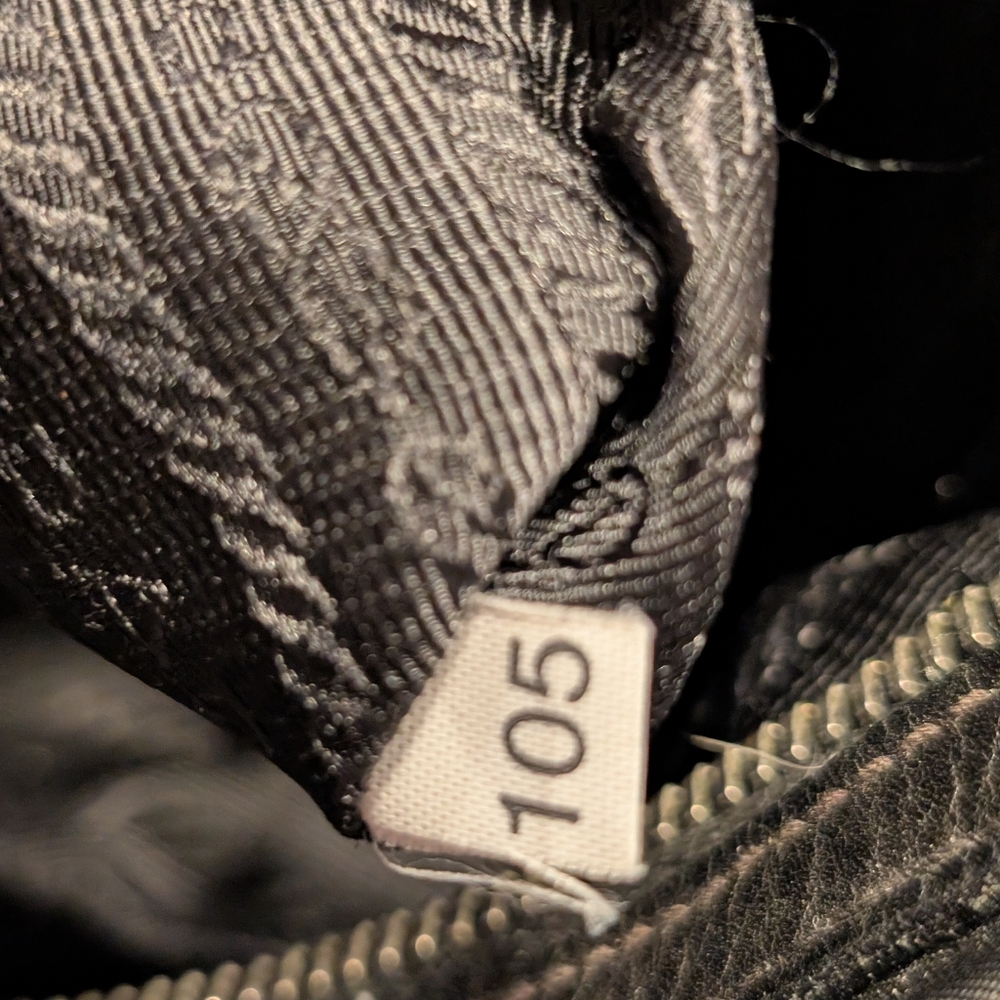 Prada Vintage Y2K Nylon Bag - Picture 5 of 9